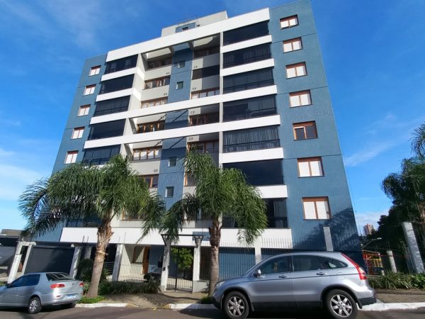 APARTAMENTO TRÊS SUÍTES, CHURRASQUEIRA, DUAS GARAGENS NO JARDIM MAUÁ