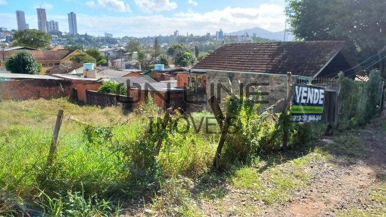 TERRENO COM 435,60 M2 NO JARDIM MAUÁ
