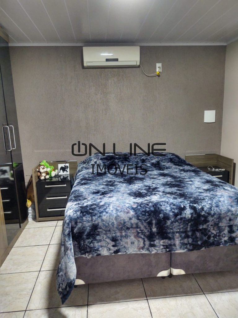 CASA COM 3 DOMITÓRIOS, 2 VAGAS DE GARAGEM – JARDIM MAUÁ