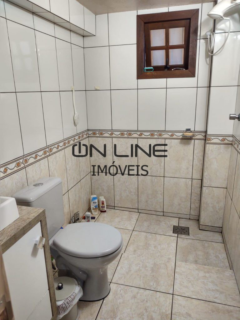 CASA COM 3 DOMITÓRIOS, 2 VAGAS DE GARAGEM – JARDIM MAUÁ