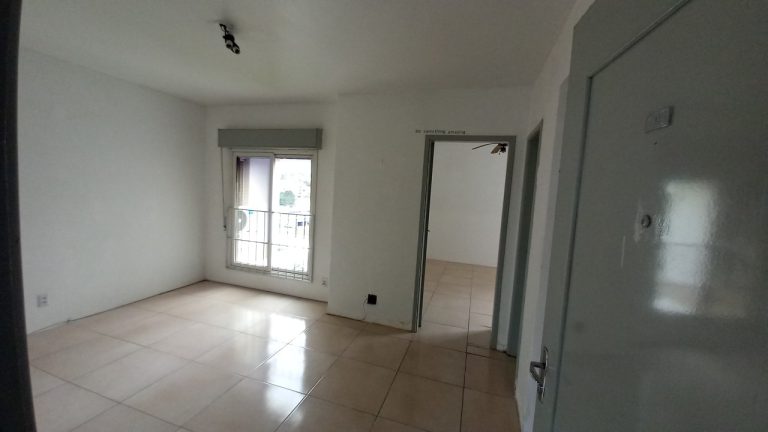 APARTAMENTO COM 1 DORMITÓRIO NO PÁTRIA NOVA