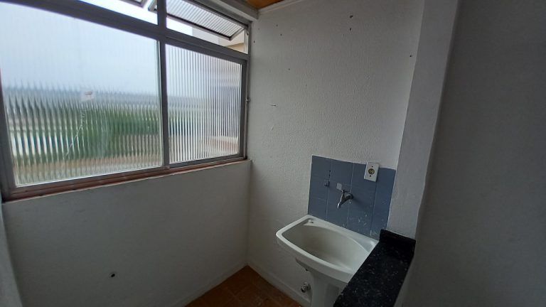APARTAMENTO COM 1 DORMITÓRIO NO PÁTRIA NOVA