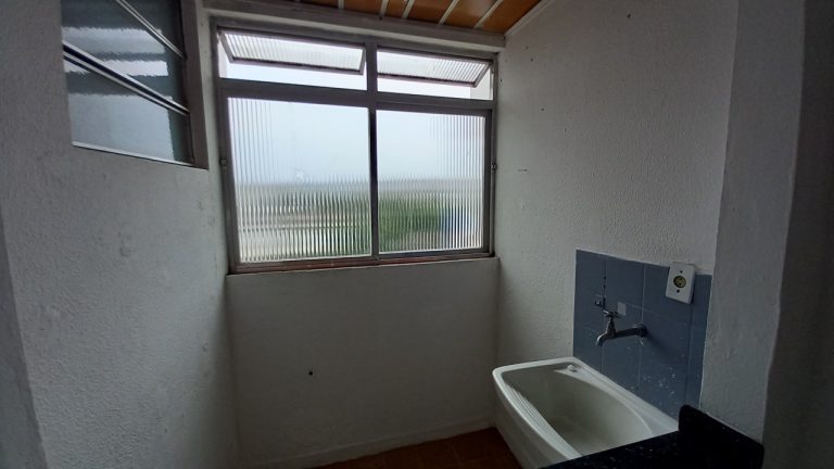 APARTAMENTO COM 1 DORMITÓRIO NO PÁTRIA NOVA