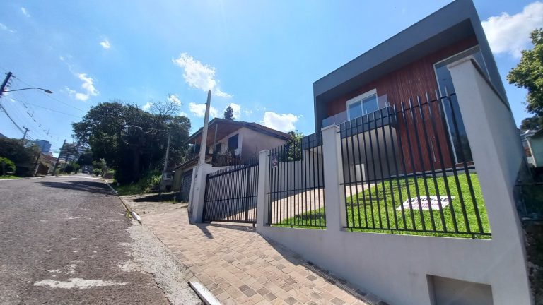 CASA NOVA COM TRÊS SUÍTES NO JARDIM MAUÁ CASA NOVA COM TRÊS SUÍTES NO JARDIM MAUÁ