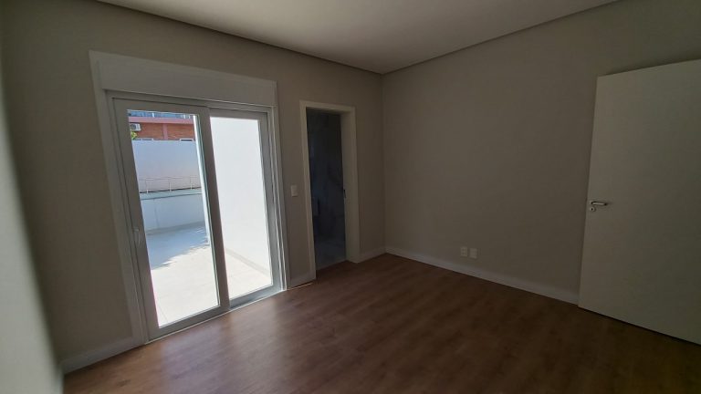 CASA NOVA COM TRÊS SUÍTES NO JARDIM MAUÁ CASA NOVA COM TRÊS SUÍTES NO JARDIM MAUÁ