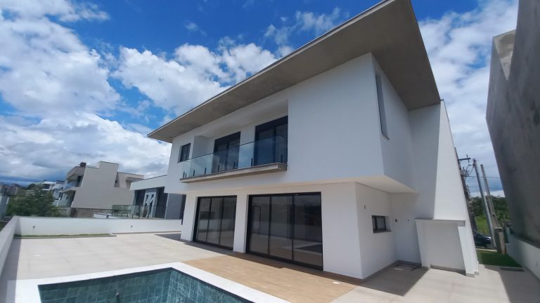 CASA NOVA ALTO PADRÃO NO HORIZON EM ESTÂNCIA VELHA