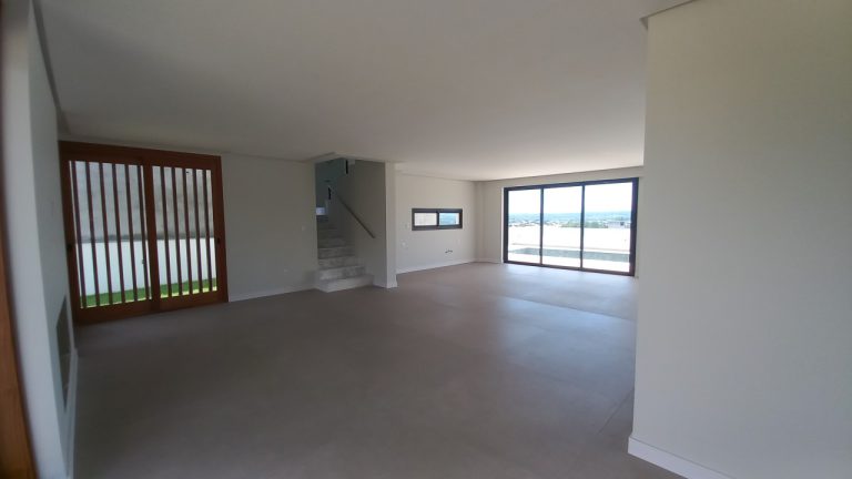CASA NOVA ALTO PADRÃO NO HORIZON EM ESTÂNCIA VELHA
