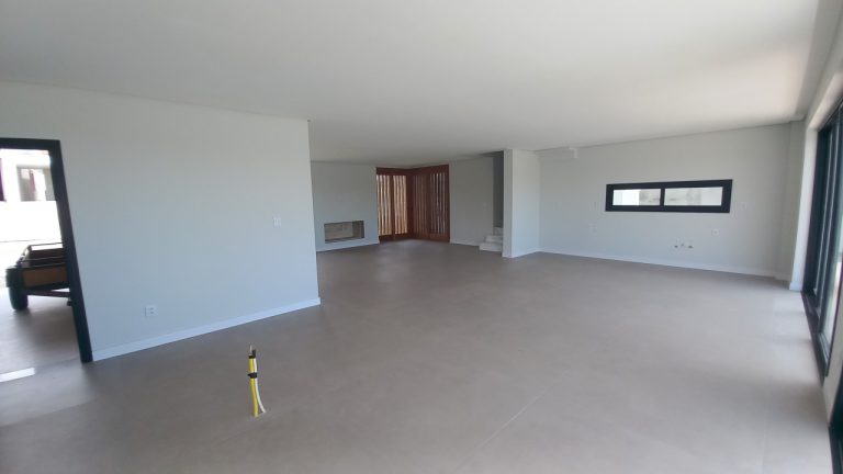 CASA NOVA ALTO PADRÃO NO HORIZON EM ESTÂNCIA VELHA