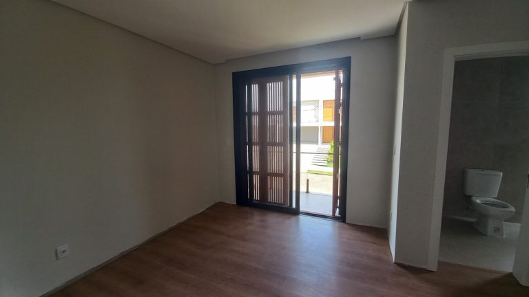 CASA NOVA ALTO PADRÃO NO HORIZON EM ESTÂNCIA VELHA