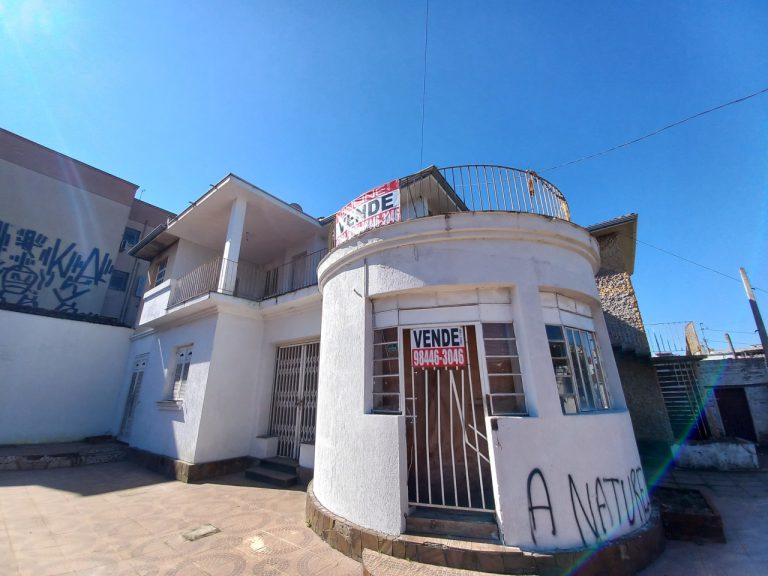CASA COMERCIAL DE ESQUINA NO RIO BRANCO