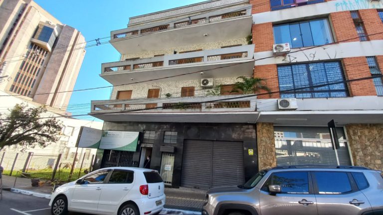 LOJA COMERCIAL NO CENTRO DE NOVO HAMBURBO