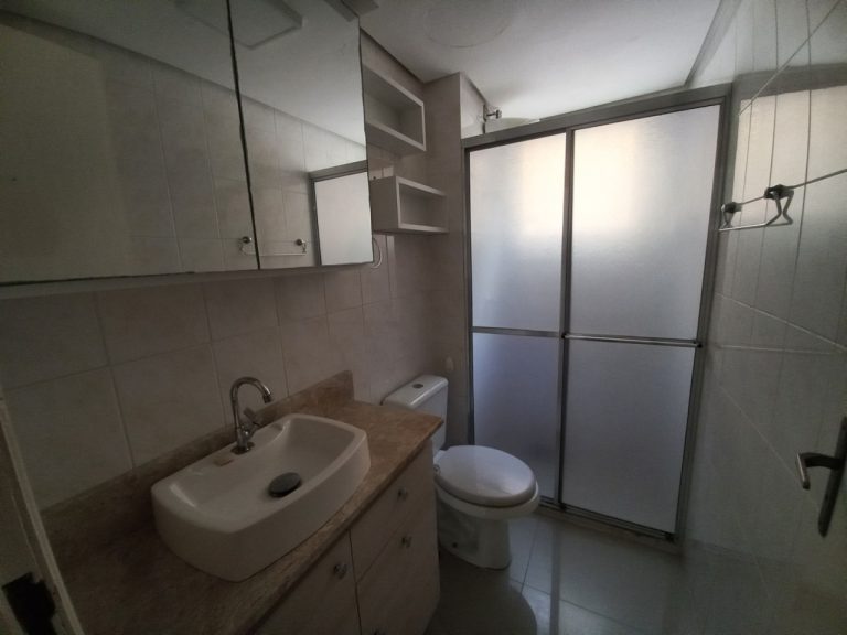 APARTAMENTO COM 2 DORMITÓRIOS, UMA VAGA DE BOXE APARTAMENTO COM 2 DORMITÓRIOS, UMA VAGA DE BOXE