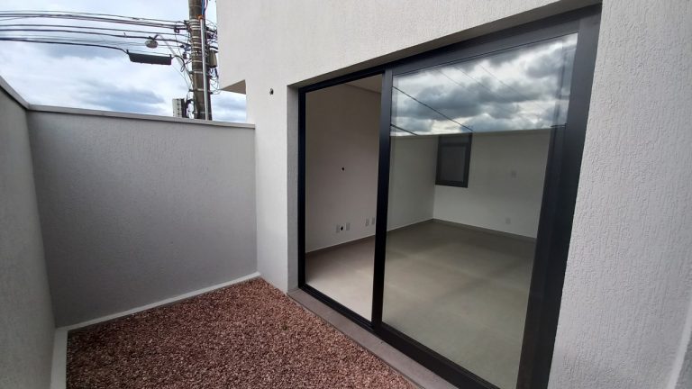CASA NOVA COM TRÊS DORMITÓRIOS SENDO DUAS SUÍTES NO PETRÓPOLIS EM NH CASA NOVA COM TRÊS DORMITÓRIOS SENDO DUAS SUÍTES NO PETRÓPOLIS EM NH