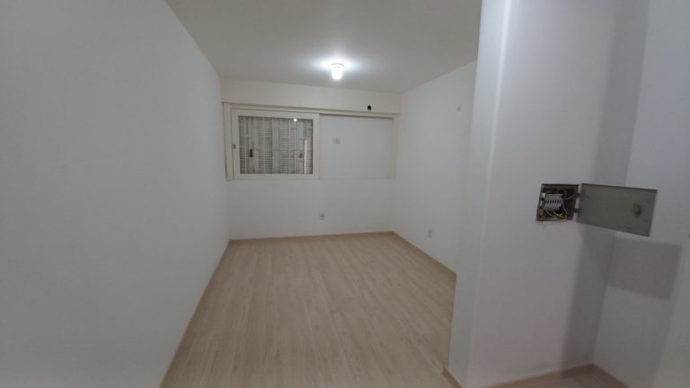 CASA COM 4 DORMITÓRIOS, SENDO DUAS SUÍTES NO BOA VISTA