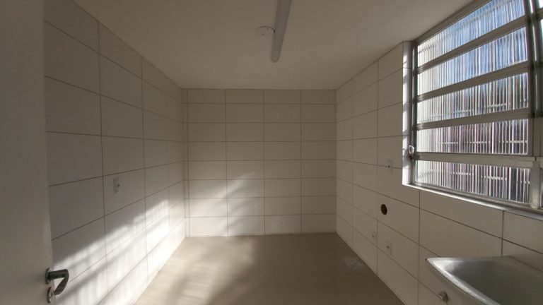 CASA COM 4 DORMITÓRIOS, SENDO DUAS SUÍTES NO BOA VISTA