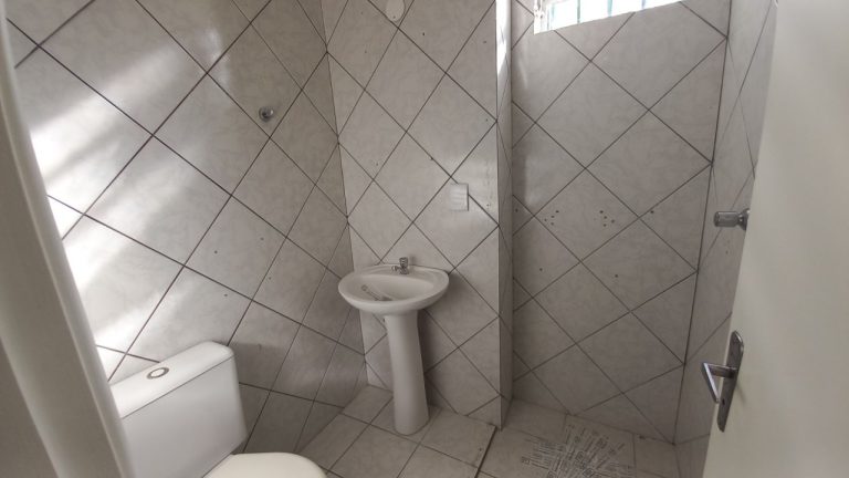 CASA COM 4 DORMITÓRIOS, SENDO DUAS SUÍTES NO BOA VISTA