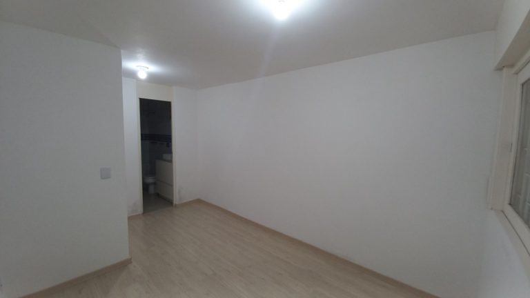CASA COM 4 DORMITÓRIOS, SENDO DUAS SUÍTES NO BOA VISTA