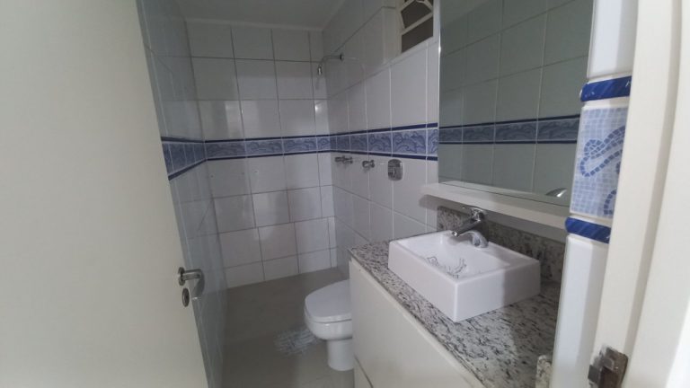 CASA COM 4 DORMITÓRIOS, SENDO DUAS SUÍTES NO BOA VISTA