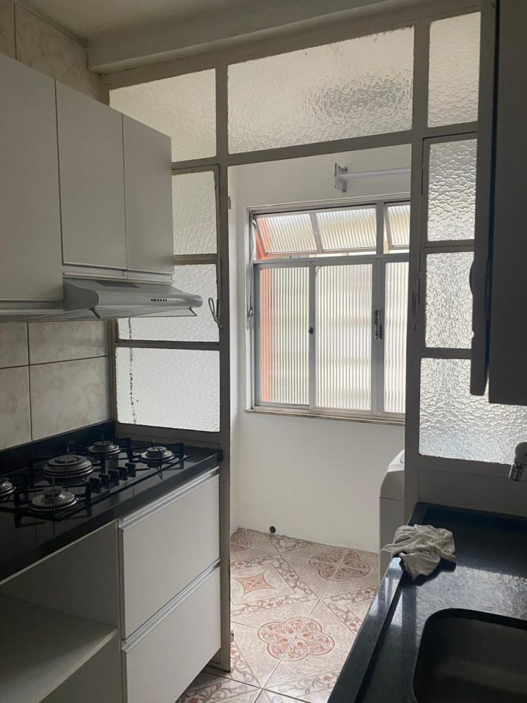 APARTAMENTO COM 2 DORMITÓRIOS EM PORTO ALEGRE APARTAMENTO COM 2 DORMITÓRIOS EM PORTO ALEGRE