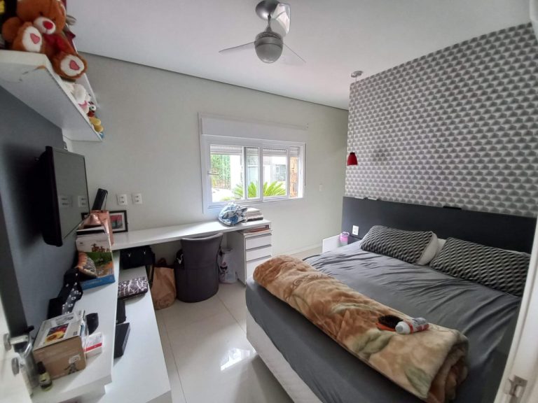 CASA COM 3 SUÍTES, 271,50M2 DE ÁREA CONSTRUÍDA NO RIO BRANCO CASA COM 3 SUÍTES, 271,50M2 DE ÁREA CONSTRUÍDA NO RIO BRANCO