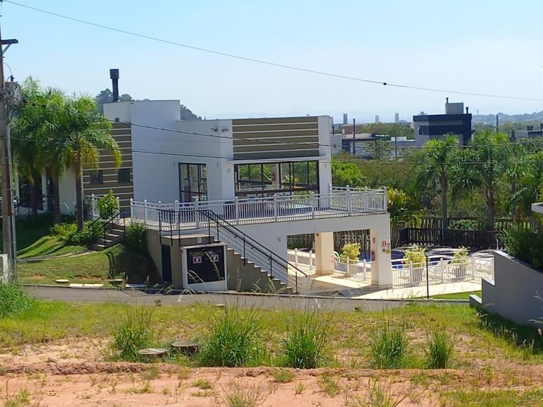 TERRENO EM CONDOMÍNIO COM 152,00M2 EM PORTO ALEGRE
