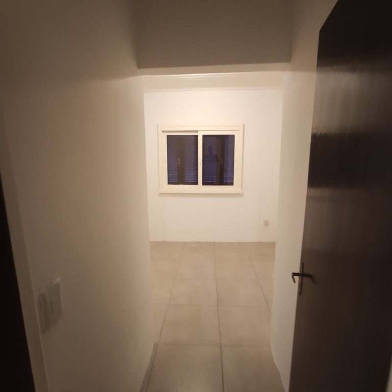 CASA COM 3 DORMITÓRIOS, SENDO UM SUÍTE, GARAGEM COBERTA, ESTÂNCIA VELHA