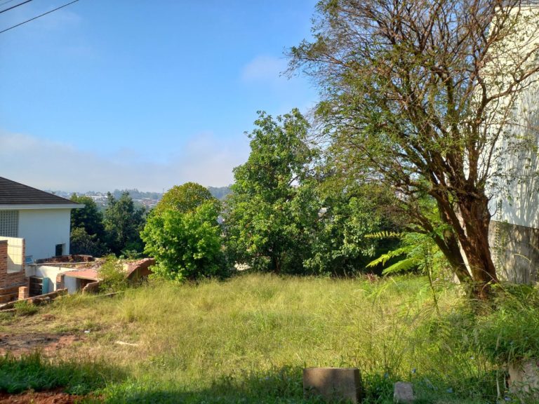 TERRENO COM 541,65M2 NO JARDIM MAUÁ