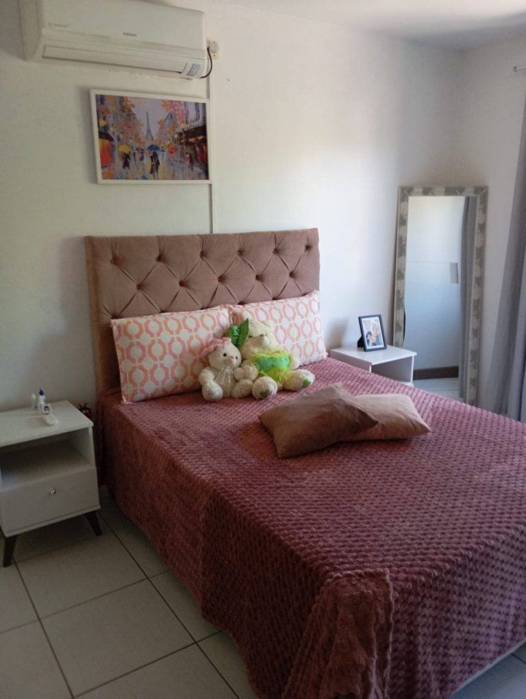 APARTAMENTO COM 2 DORMITÓRIOS, UMA VAGA DE GARAGEM, EM CANUDOS
