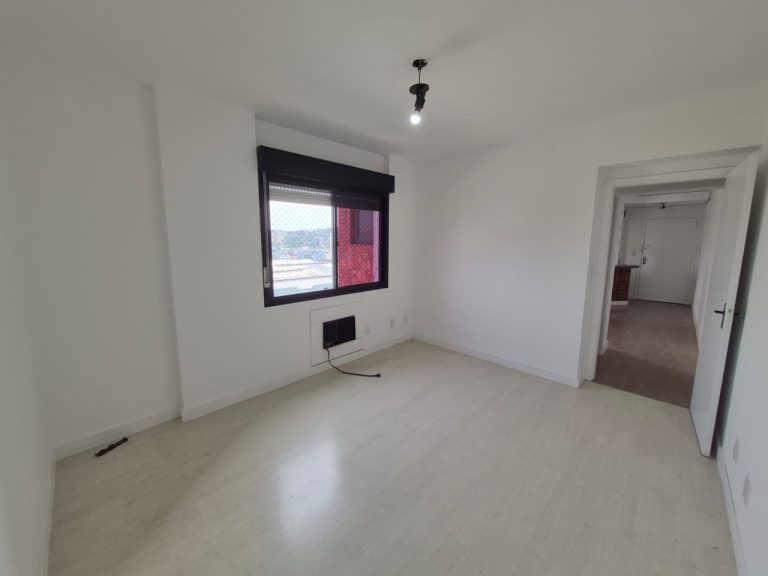 APARTAMENTO PARA ALUGUEL COM 1 DORMITÓRIO, UMA VAGA DE GARAGEM, NO CENTRO N.H
