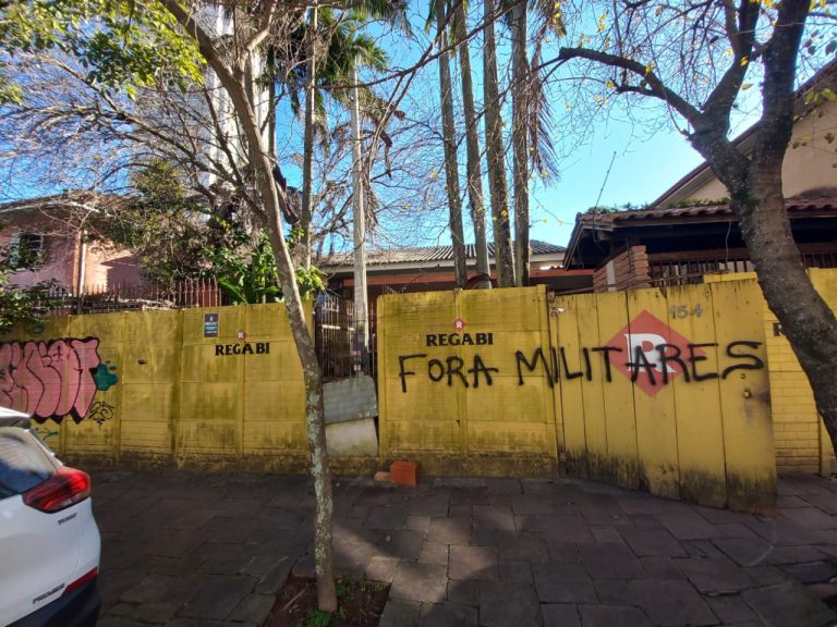 CASA COMERCIAL,TERRENO PLANO COM 777,76M2 DE ÁREA TOTAL, NO CENTRO NH