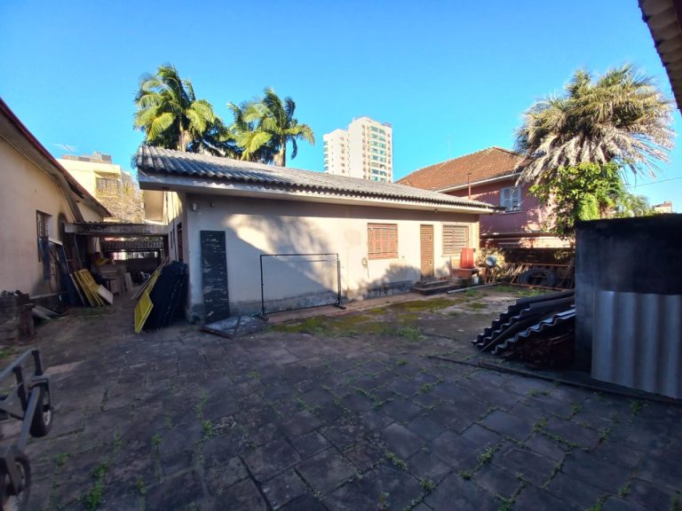 CASA COMERCIAL,TERRENO PLANO COM 777,76M2 DE ÁREA TOTAL, NO CENTRO NH