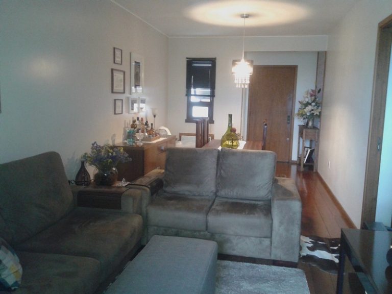 APARTAMENTO COM 3 DORMITÓRIOS, UM SENDO SUÍTE, GARAGEM, NO BOA VISTA