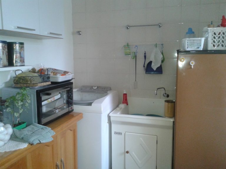 APARTAMENTO COM 3 DORMITÓRIOS, UM SENDO SUÍTE, GARAGEM, NO BOA VISTA