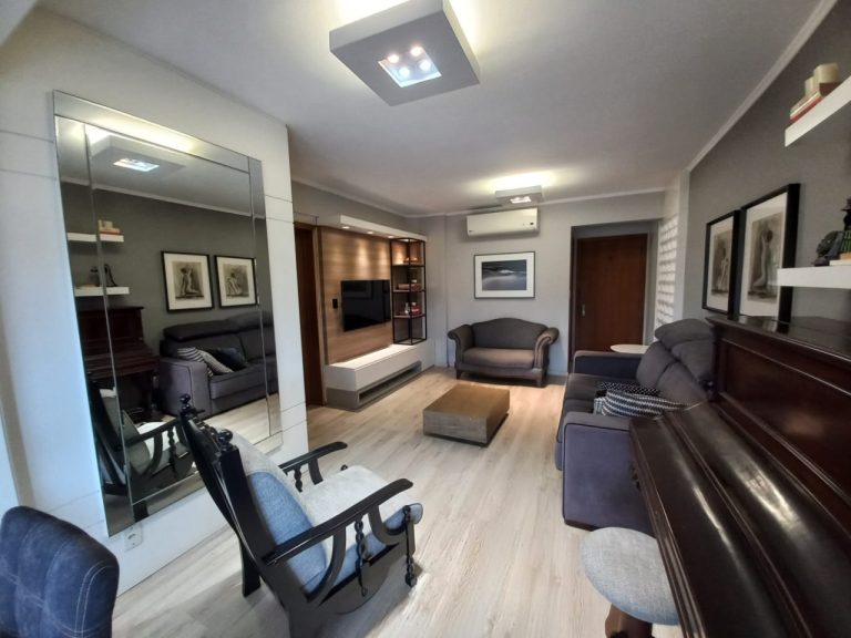 APARTAMENTO COM 3 DORMITÓRIOS, SENDO UM SUÍTE, GARAGEM PARA DOIS CARROS, NO IDEAL