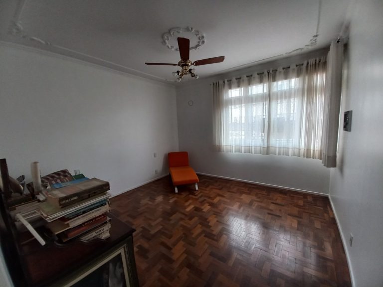 APARTAMENTO COM 3 DORMITÓRIOS COM GARAGEM NO CENTRO NH