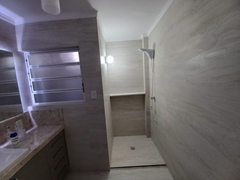 APARTAMENTO COM 3 DORMITÓRIOS COM GARAGEM NO CENTRO NH