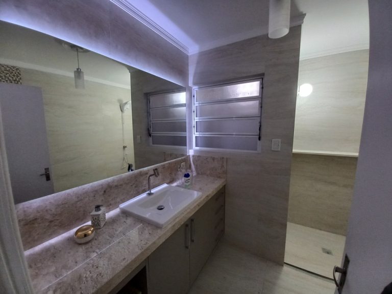 APARTAMENTO COM 3 DORMITÓRIOS COM GARAGEM NO CENTRO NH