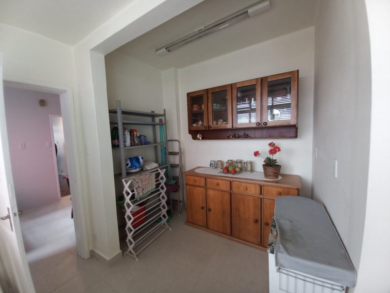 APARTAMENTO COM 3 DORMITÓRIOS COM GARAGEM NO CENTRO NH