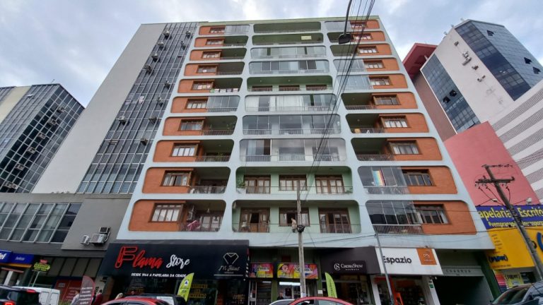 APARTAMENTO COM 3 DORMITÓRIOS COM GARAGEM NO CENTRO NH