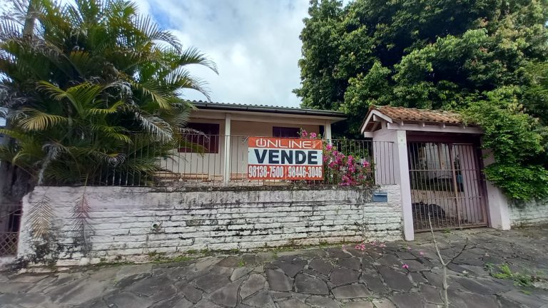 CASA COM DUAS CONSTRUÇÕES, 2 DORMITÓRIOS, NO JARDIM MAUÁ