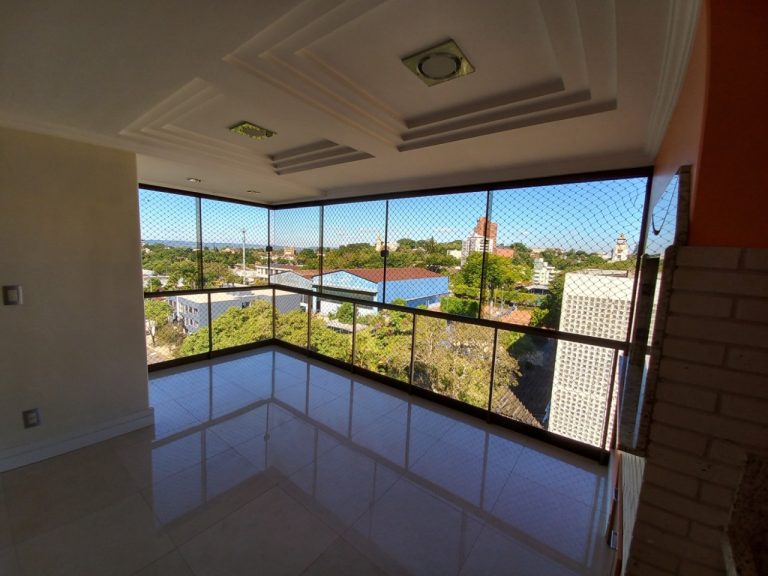 APARTAMENTO COM 3 DORMITÓRIOS, SENDO UM SUÍTE, DUAS VAGAS DE GARAGEM, NO VILA NOVA  NH
