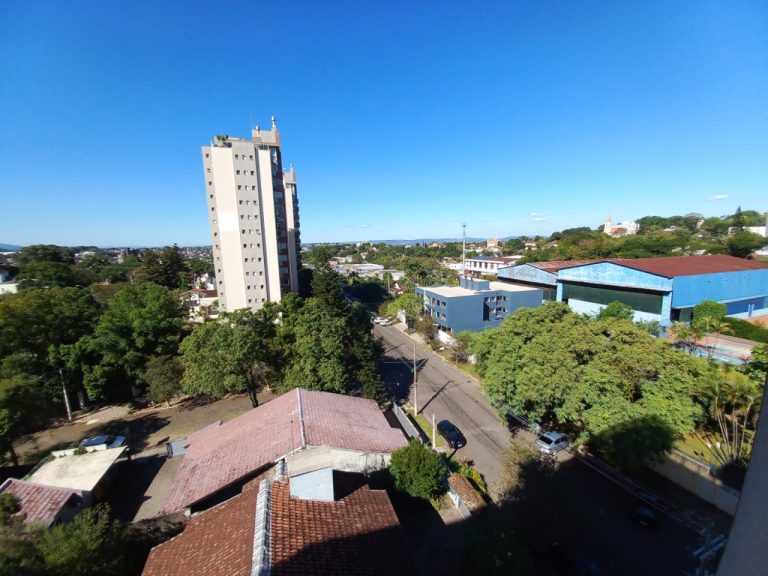 APARTAMENTO COM 3 DORMITÓRIOS, SENDO UM SUÍTE, DUAS VAGAS DE GARAGEM, NO VILA NOVA  NH