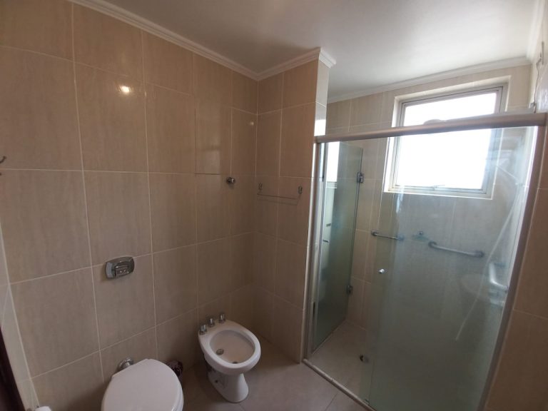 APARTAMENTO COM 2 DORMITÓRIOS+DEPENDÊNCIA NO CENTRO DE NOVO HAMBURGO