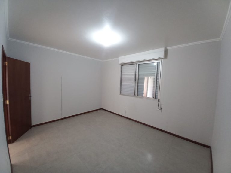 APARTAMENTO COM 2 DORMITÓRIOS+DEPENDÊNCIA NO CENTRO DE NOVO HAMBURGO