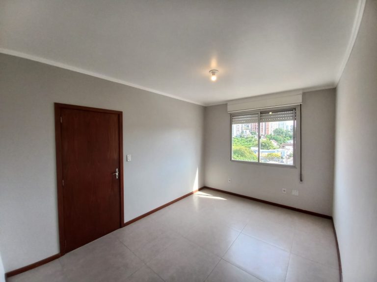 APARTAMENTO COM 2 DORMITÓRIOS+DEPENDÊNCIA NO CENTRO DE NOVO HAMBURGO