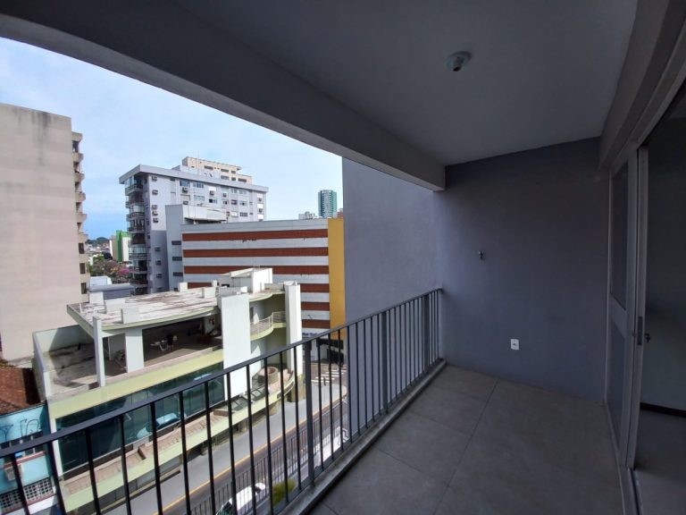 APARTAMENTO COM 2 DORMITÓRIOS+DEPENDÊNCIA NO CENTRO DE NOVO HAMBURGO