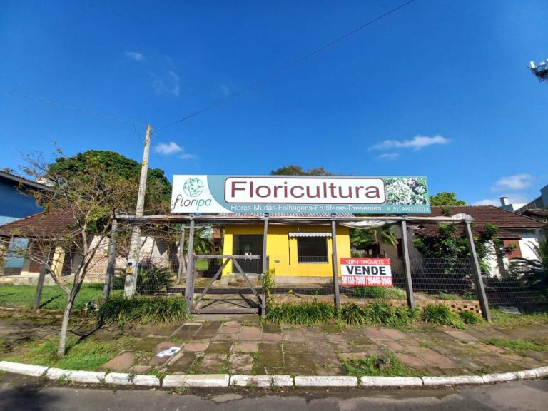 TERRENO PLANO DE ESQUINA FRENTE LESTE COM 1.716,40M2, NO IDEAL NH