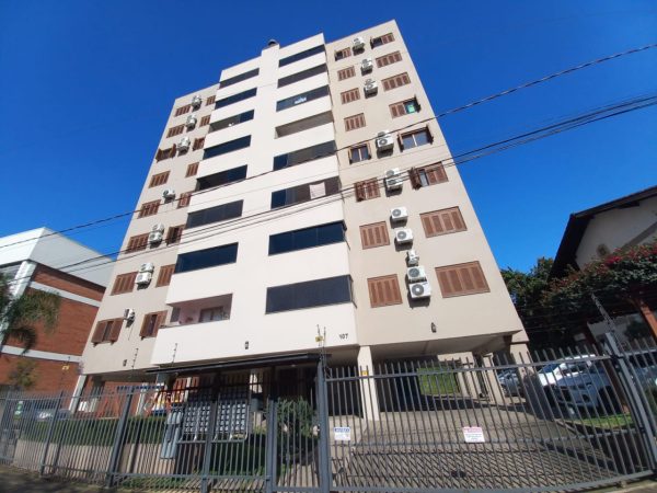 APARTAMENTO COM 2 DORMITÓRIOS, SENDO UM SUÍTE, UMA GARAGEM, NO IDEAL