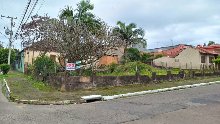 TERRENO COM 454,08M2 ÁREA TOTAL NO RIO BRANCO