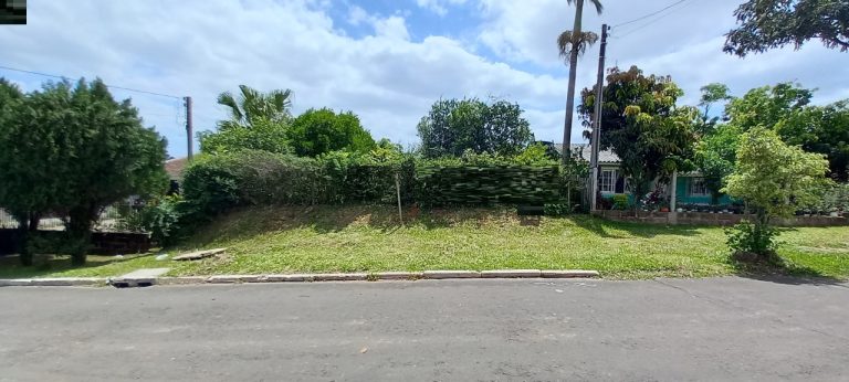 TERRENO COM 464,16M2 ÁREA TOTAL EM CAMPO BOM